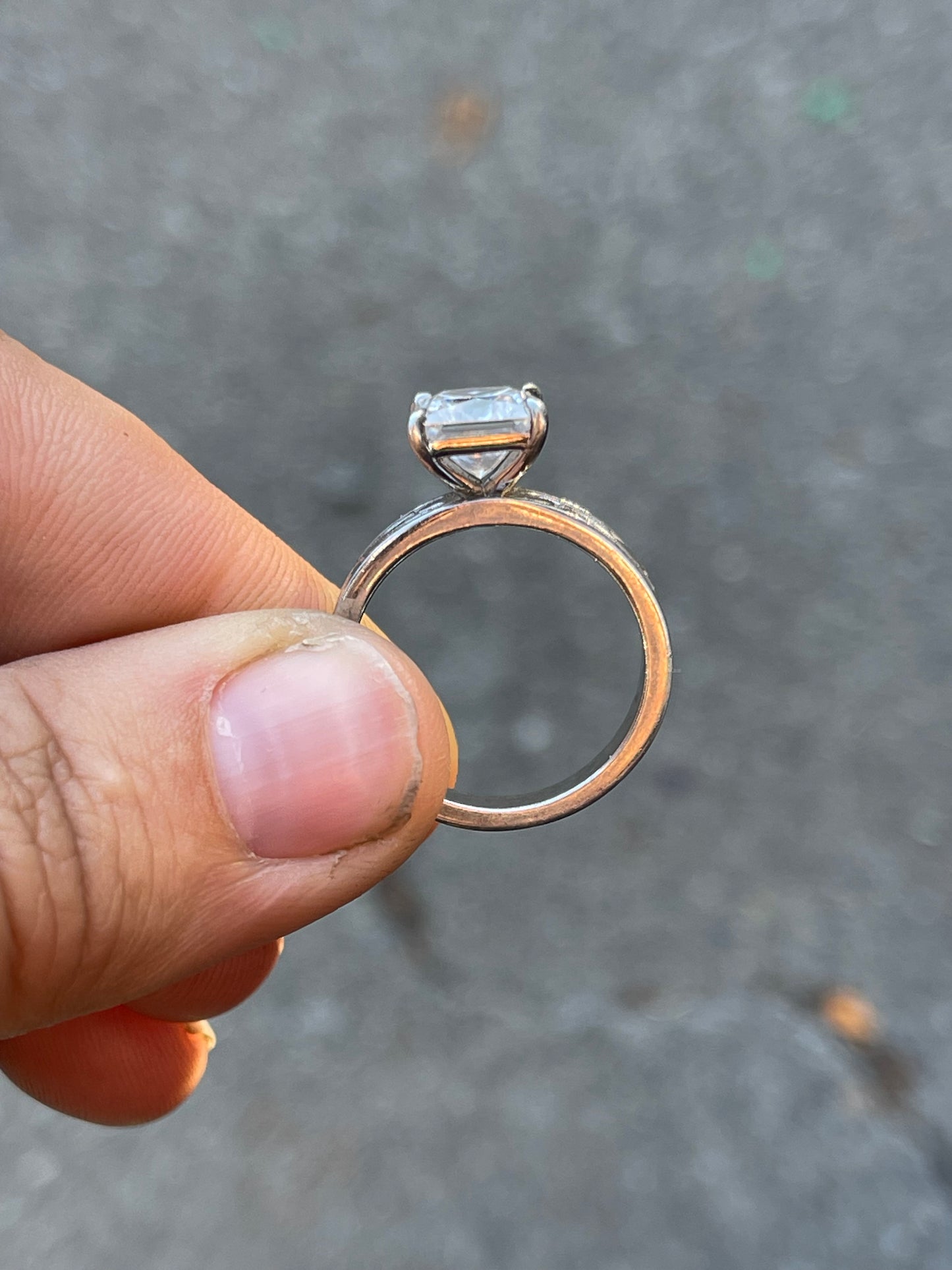 Presley 7.5US 10K White Gold Engagement Ring