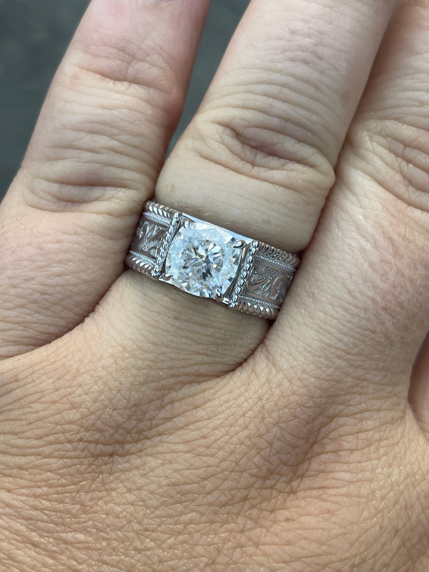 Rein 6US Sterling Silver Engagement Ring