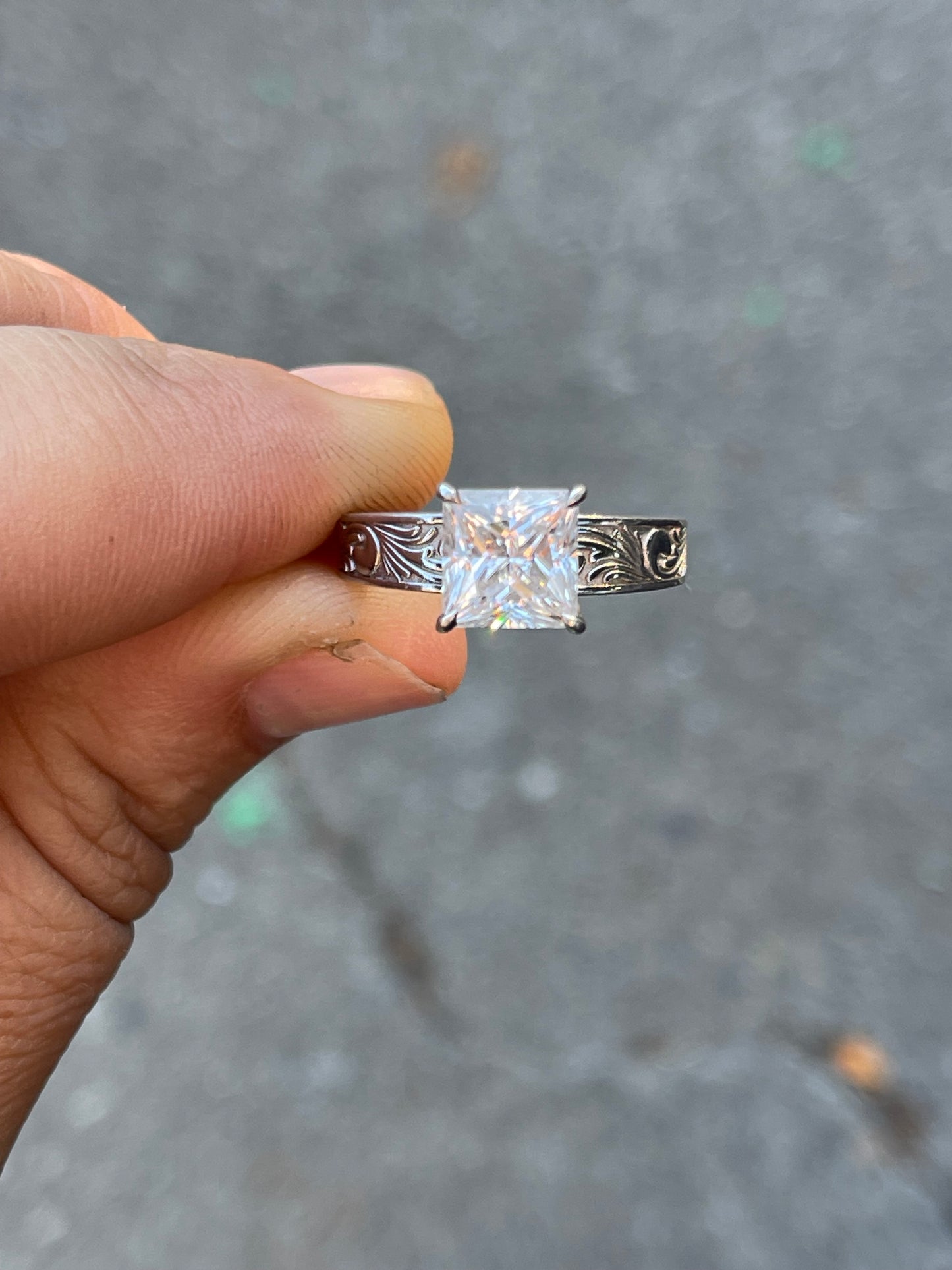 Presley 7.5US 10K White Gold Engagement Ring