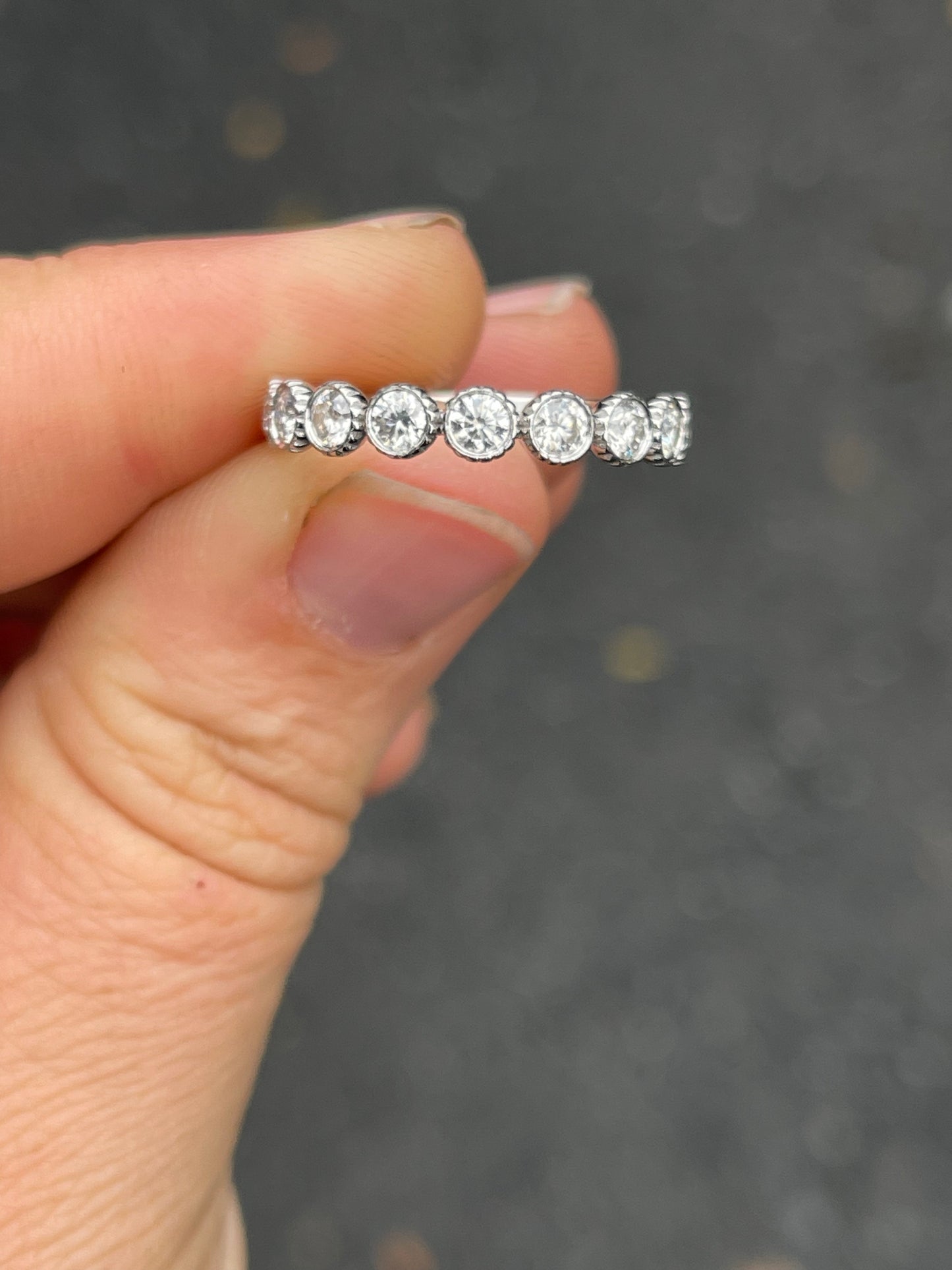 Minnie 9 Stone 5US Moissanite Wedding Band