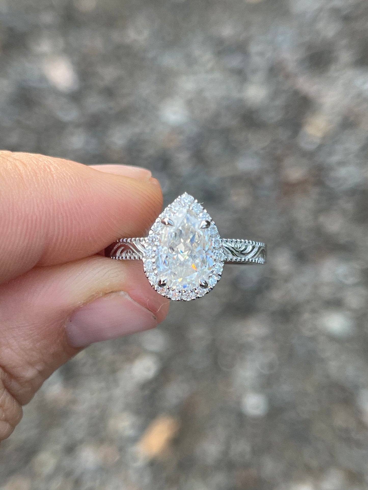 Juniper 5US 10K White Gold Engagement Ring