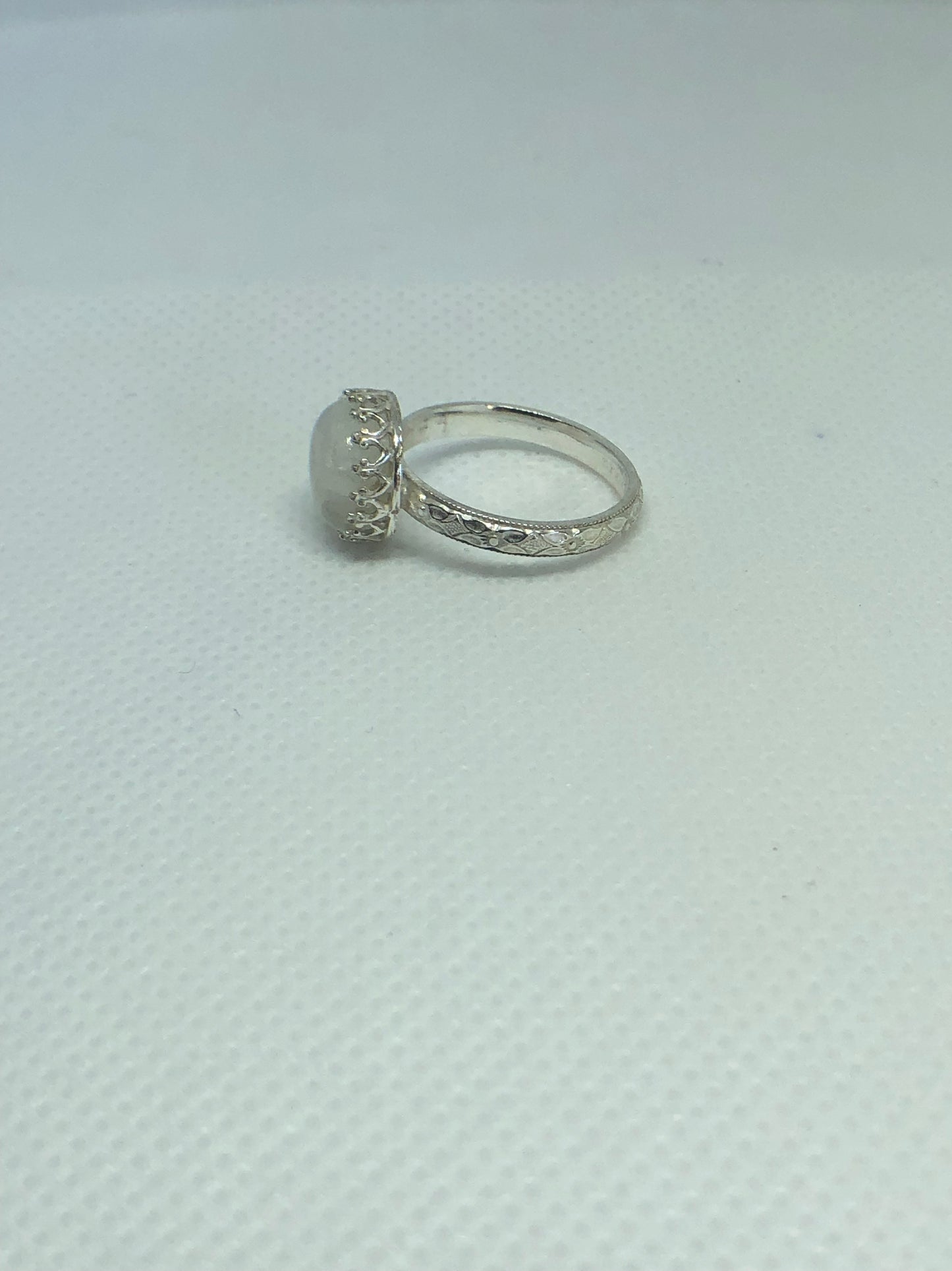 7US 10 mm Moonstone Sterling Silver Ring Pattern Band sterling silver ring Tines Ranch Co