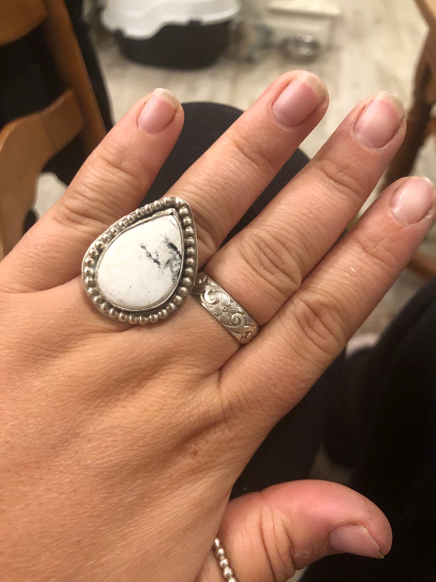 9US Natalie White Buffalo Turquoise w/ Patsy Pattern Band Sterling Silver Ring