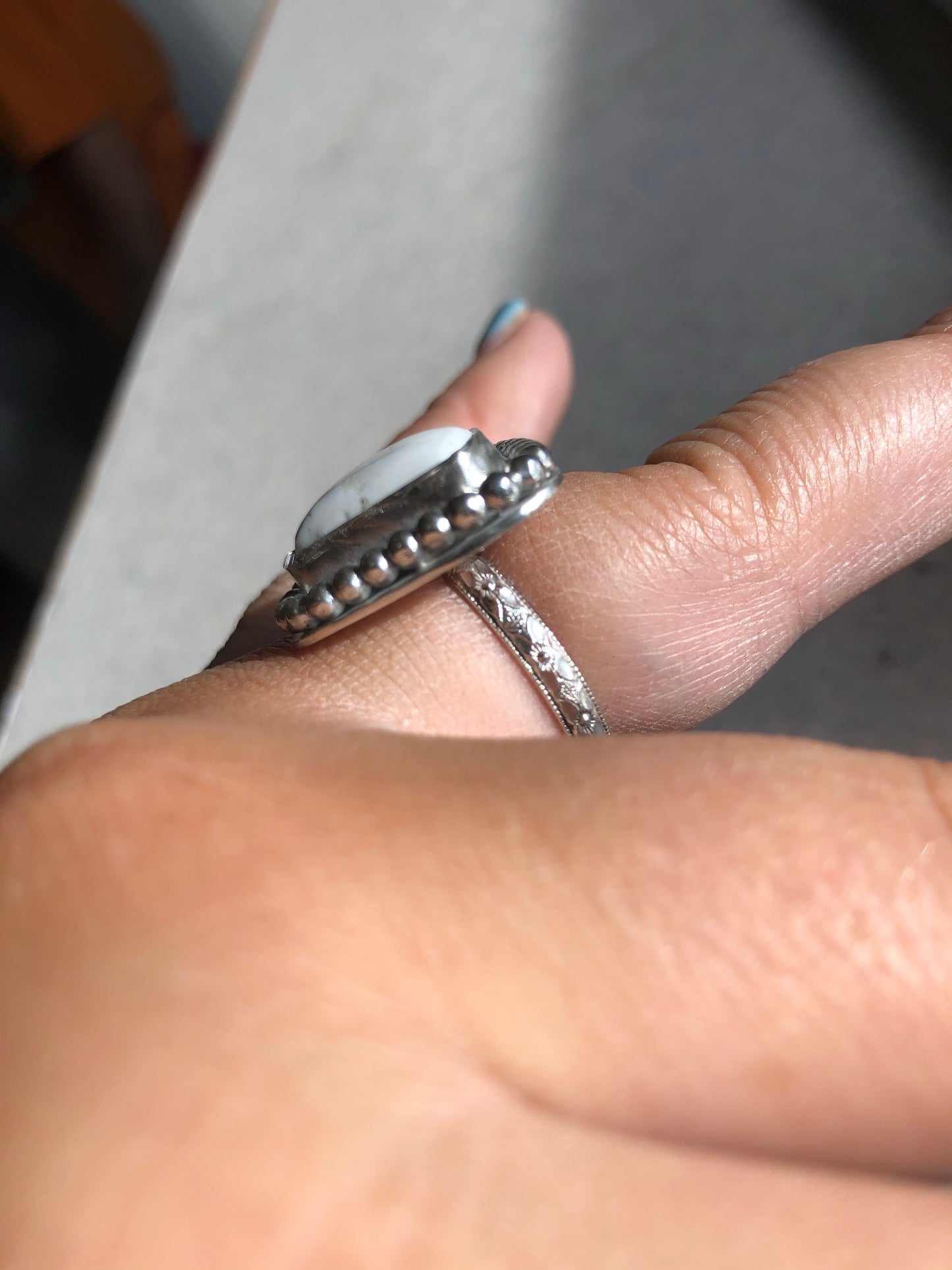 8US Miss White Buffalo Turquoise w/ Pattern Band Sterling Silver Ring