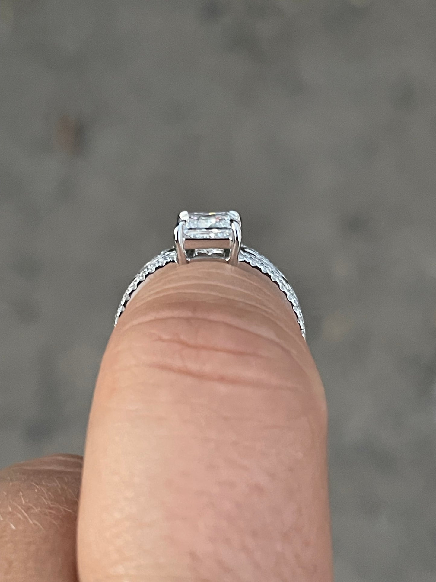 Missy 7.5US 10K White Gold DIAMOND Engagement Ring