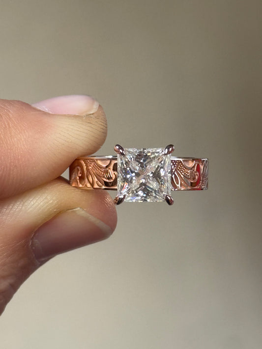 Priscilla (LP) 8US 10K Rose Gold Engagement Ring