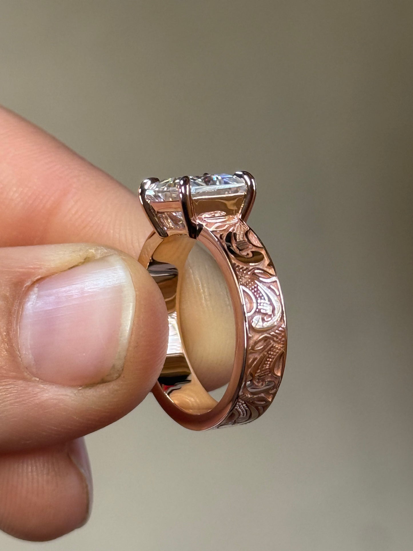 Priscilla (LP) 8US 10K Rose Gold Engagement Ring