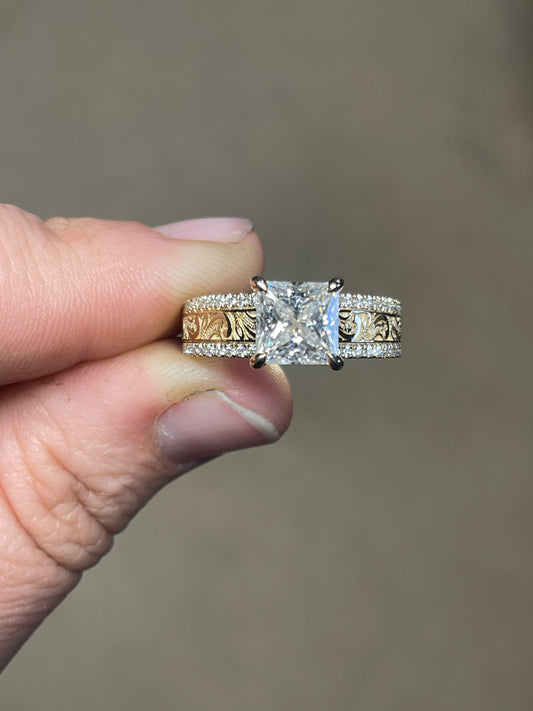 McKenna 10US 10K Yellow Gold Engagement Ring