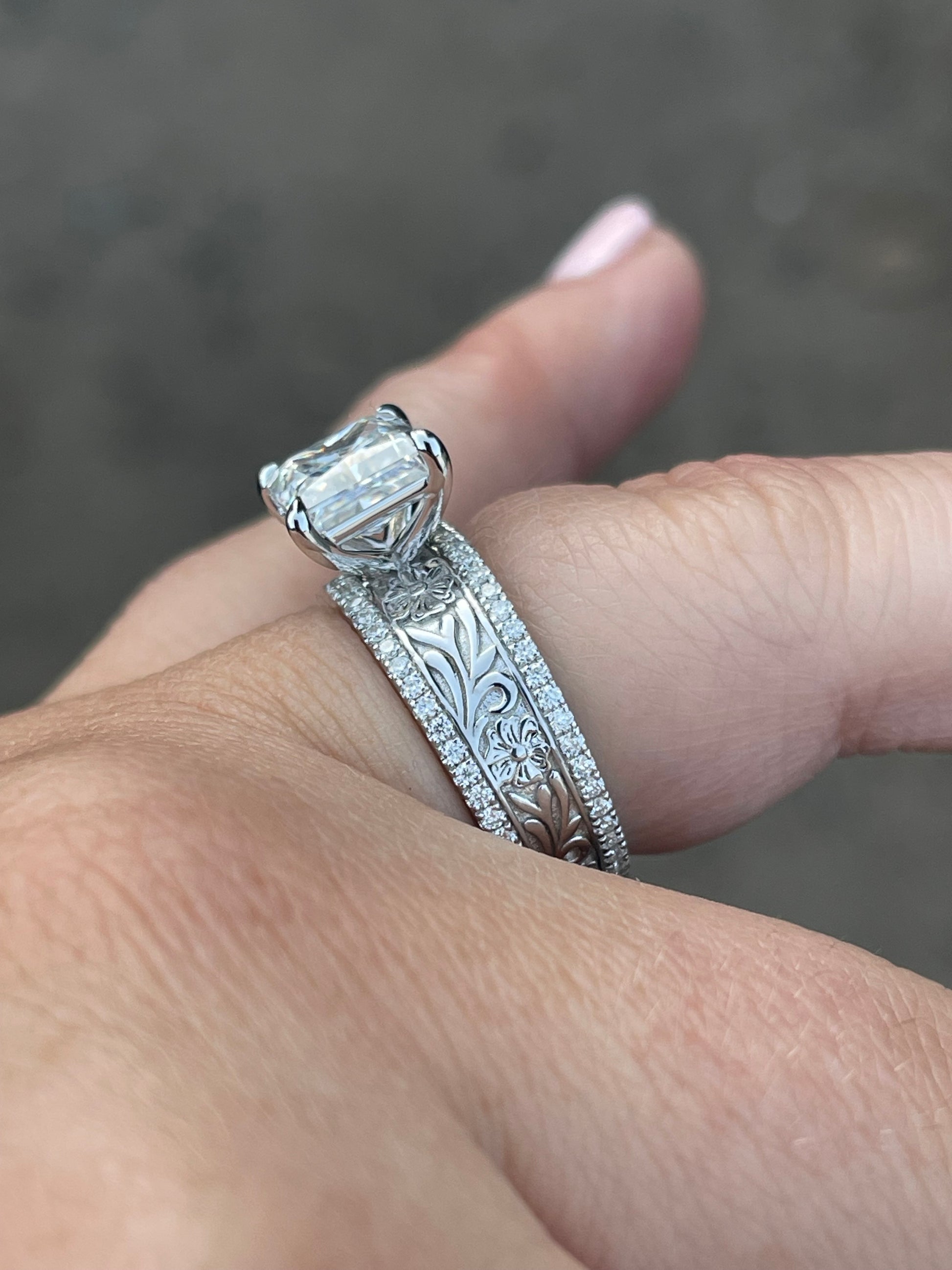 Trilani Dames Verlovingsring 925/- Sterling zilver met Trilani Dames Verlovingsring 925/- Sterling zilver met