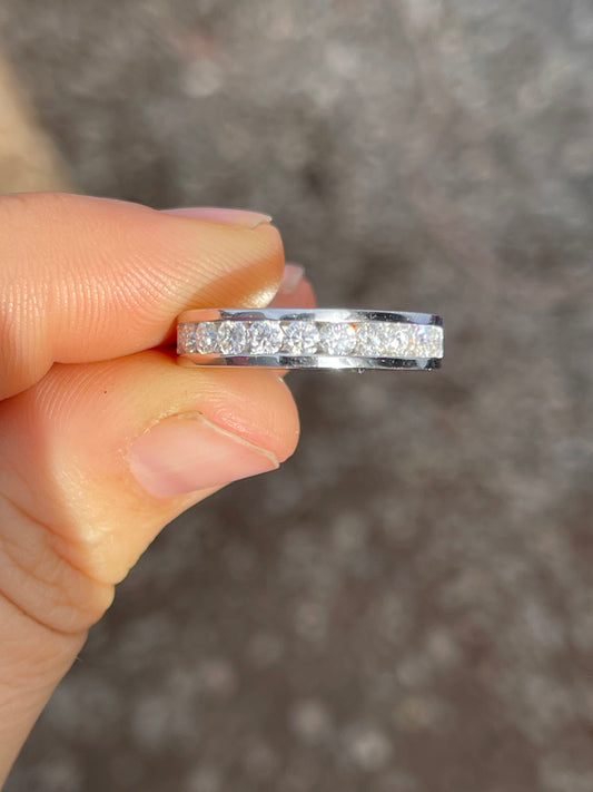 Shep Moissanite Wedding Band