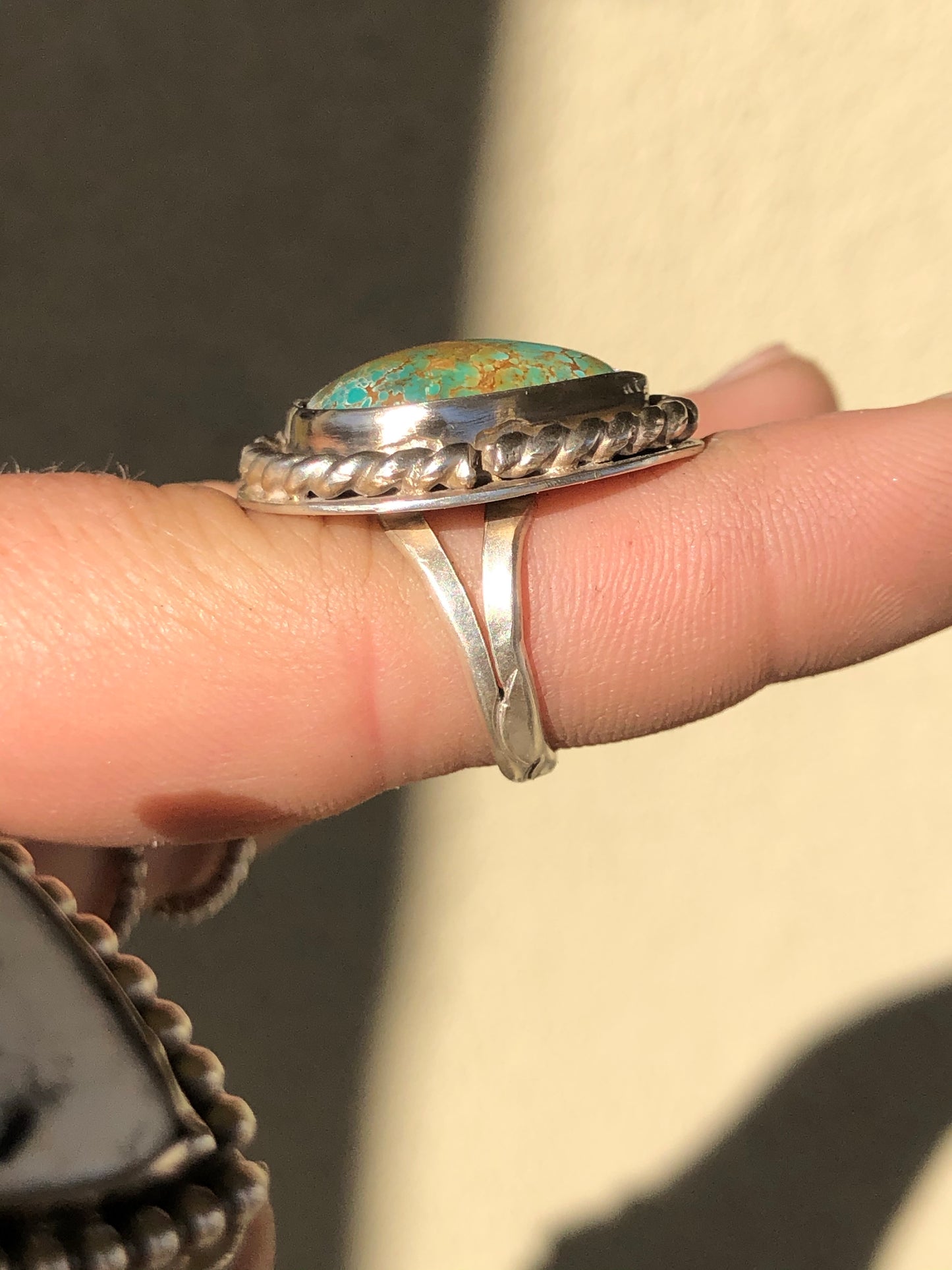 8US Cincher Thunderbird Turquoise w/ Split Shank Sterling Silver Ring.